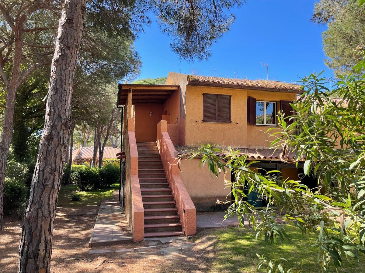 Beach House Calaverde Village Санта-Маргерита-ди-Пула Экстерьер фото